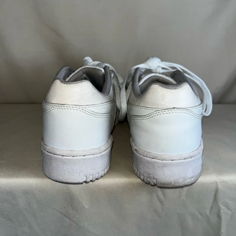 Reebok White and Blue Sneakers